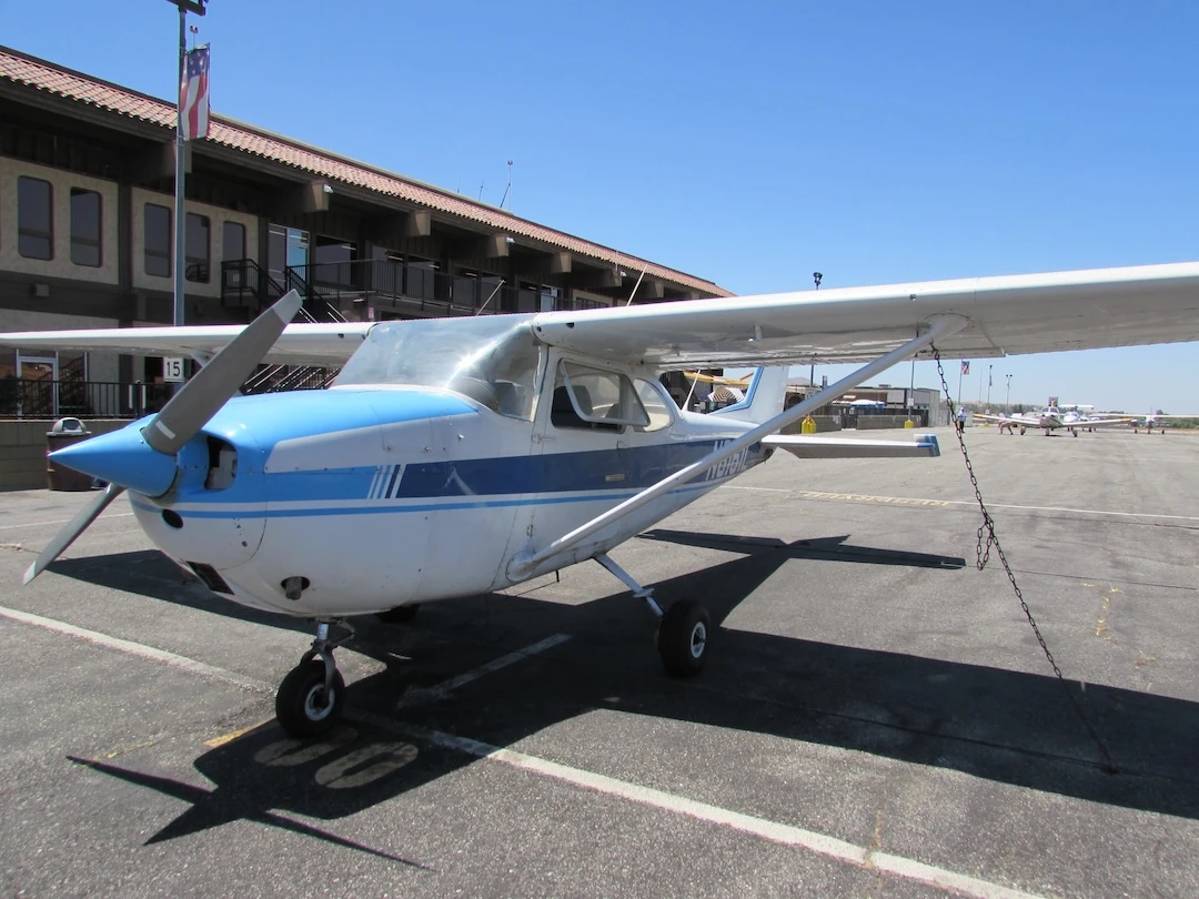 front-of-cessna-172h-at-riverside-airport-RAL