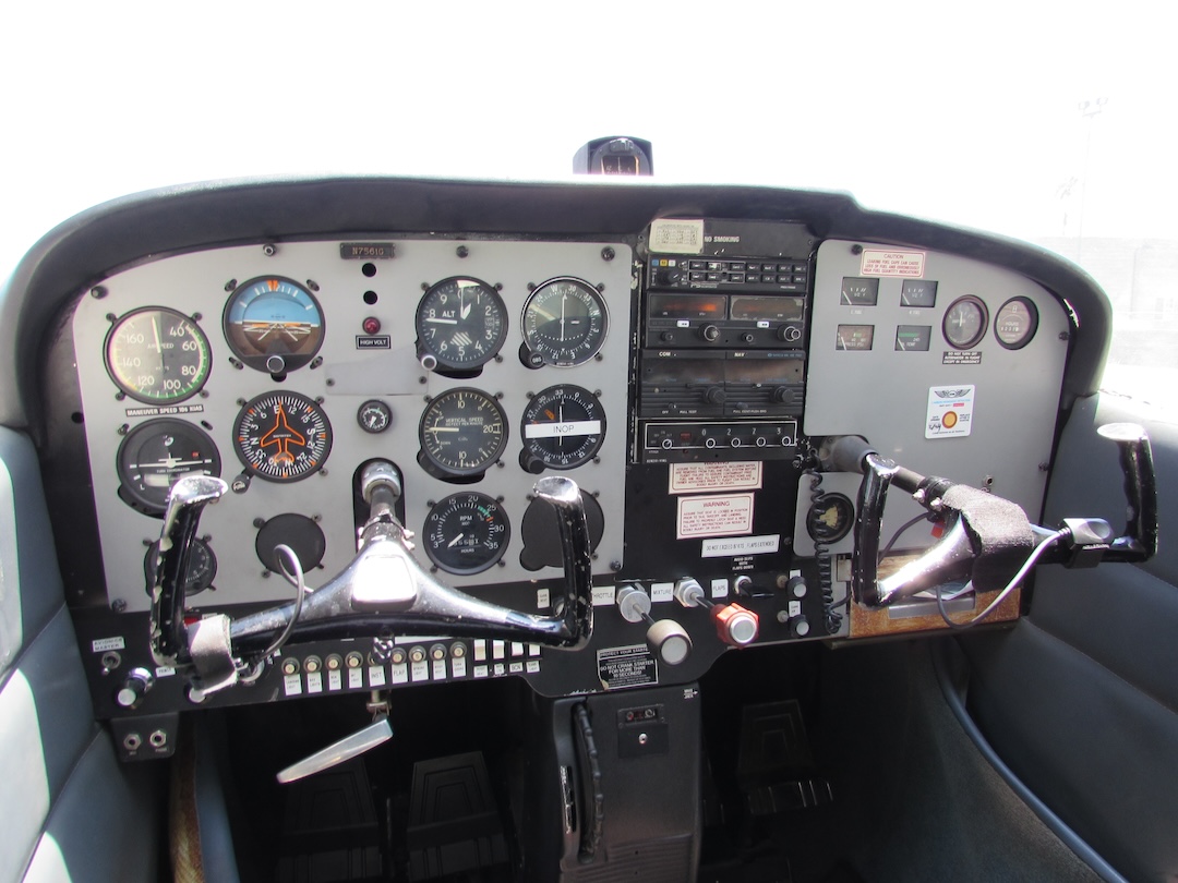 Instrument panel of a Cessna 172L at Riverside Airport